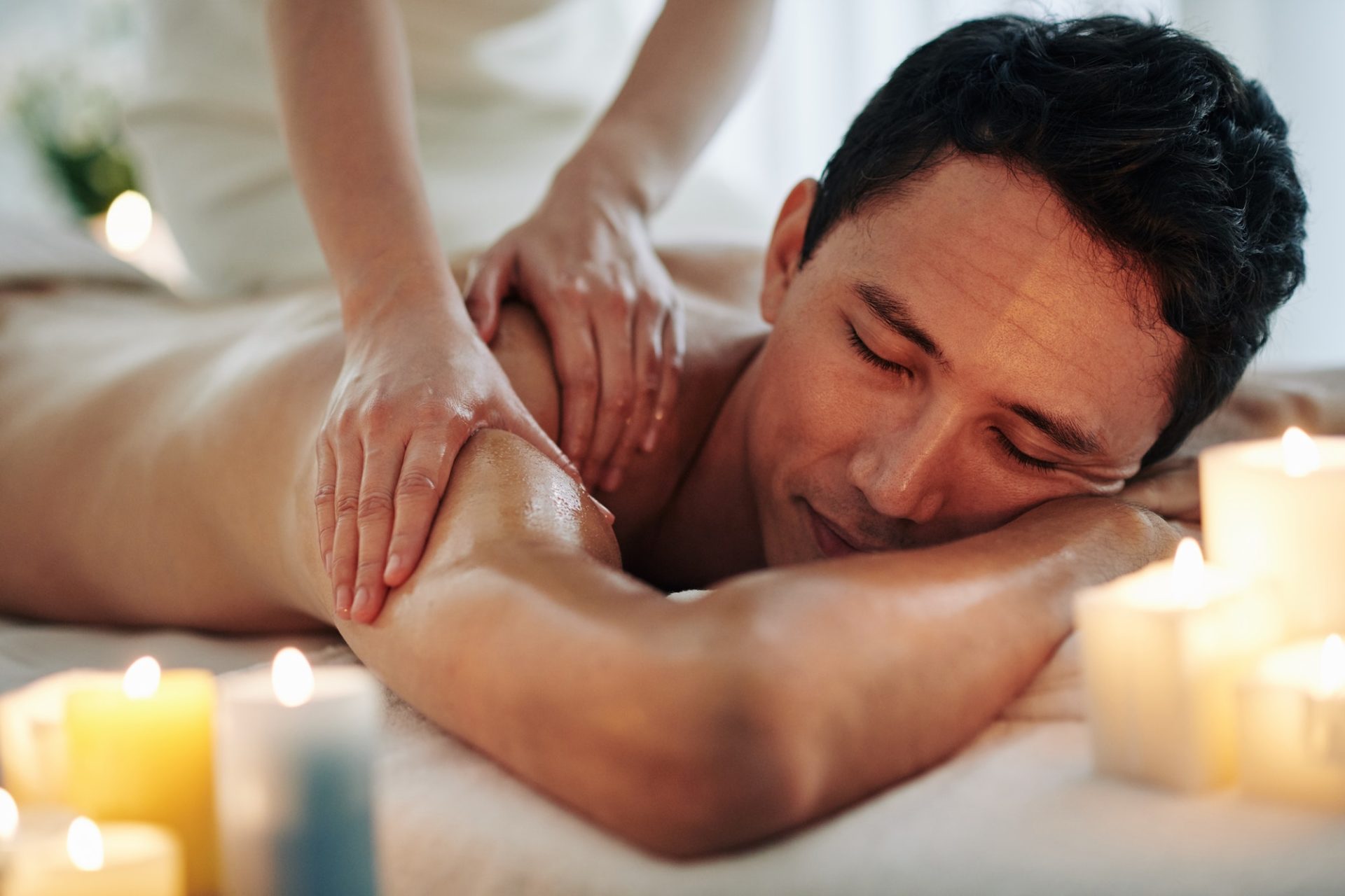 Express Neck, Shoulder & Back Massage: Revitalise Your Day 